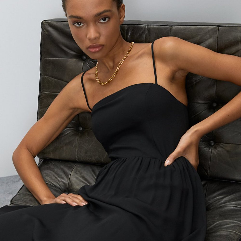 🌻NWT Aritzia NOEL Dress🌻 - Picture 5 of 8